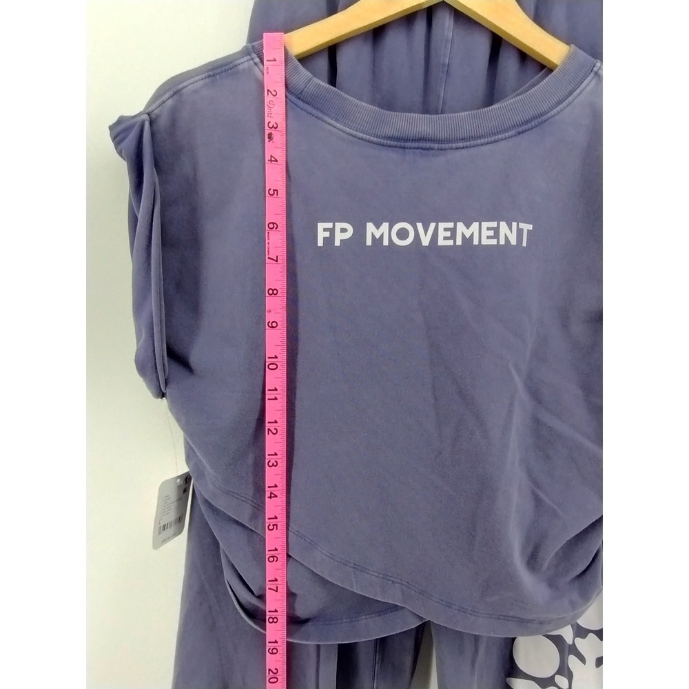 NWT FP Movement Hot Shot Logo Crossover 2 Piece Set Blue Indigo Pockets Large - Picture 12 of 16